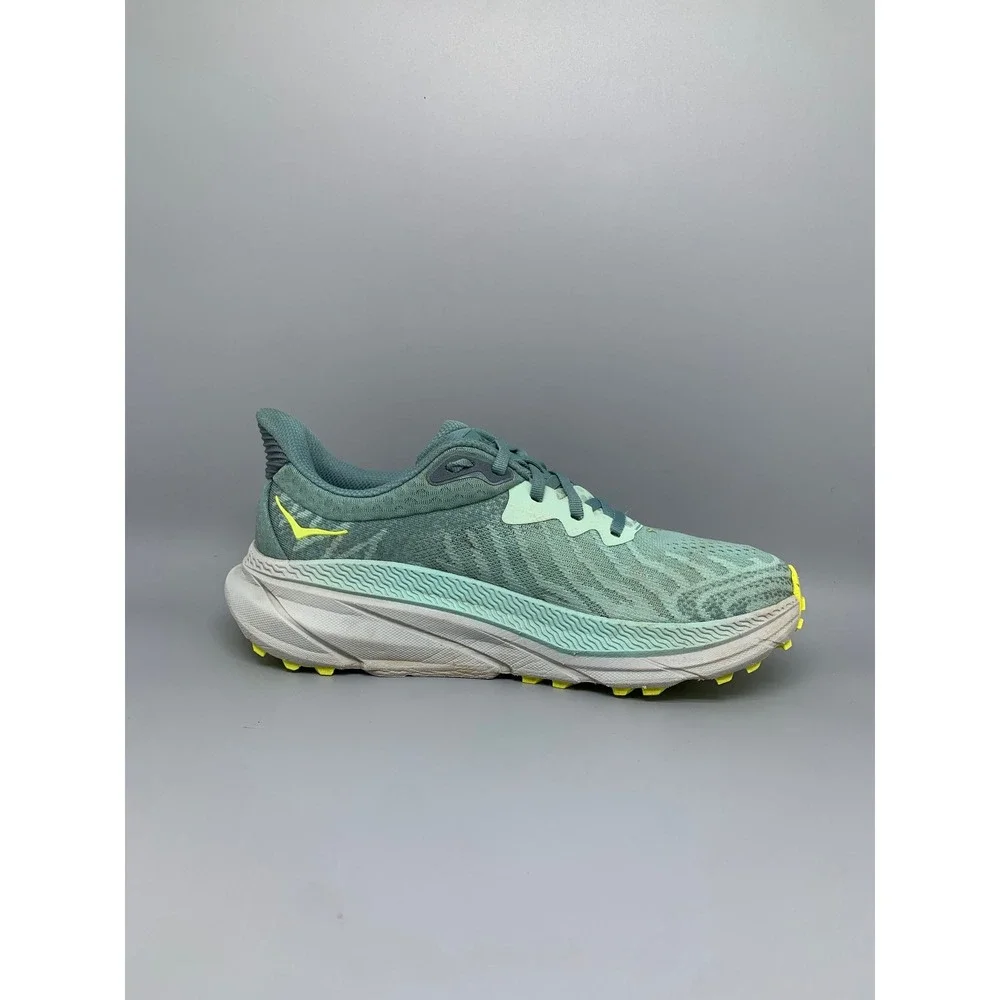Hoka One Challenger ATR 7 Green Trail Running Shoes Women's Sz 7.5B
